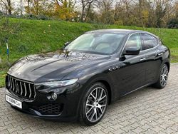 Schwarz Gebraucht 2016 Maserati Levante SUV | 24.900 €