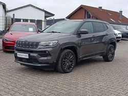 Grau Gebraucht 2021 Jeep Compass 80th Anniversary SUV | 21.990 € (Fairer Preis)