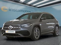 Grau Gebraucht 2022 Mercedes GLA200 SUV | 36.699 € (Etwas zu teuer)