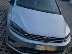 Silber Gebraucht 2016 VW Golf VII Limousine | 14.000 € (Guter Preis)