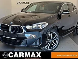 Black sapphire metallic (metallic) Gebraucht 2023 BMW X2 Performance SUV | 30.800 € (Guter Preis)
