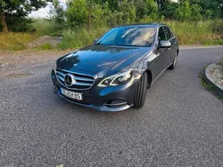 Grau Gebraucht 2013 Mercedes E350 Avantgarde Limousine | 20.900 €