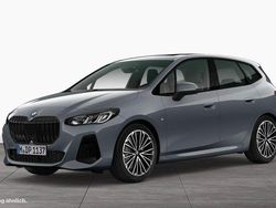 Grau Gebraucht 2022 BMW 223 Active Tourer Shadowline Van / Kleinbus | 33.780 € (Fairer Preis)