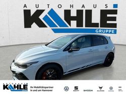 Blau Gebraucht 2025 VW Golf VIII GTI Clubsport Limousine | 49.950 €