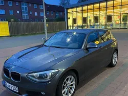 Grau Gebraucht 2012 BMW 118 Urban Line Kleinwagen | 9.100 € (Fairer Preis)