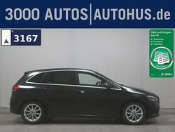 Selenitgrau metalliclack Gebraucht 2019 Mercedes E220 AMG line Kombi | 28.243 € (Guter Preis)