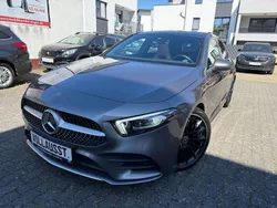 Grau Gebraucht 2019 Mercedes A250 AMG line Limousine | 30.900 € (Fairer Preis)