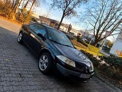 Schwarz Gebraucht 2007 Renault Mégane Cabriolet Cabrio | 2.200 € (Fairer Preis)
