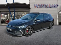 Deep black perleffekt (metallic) Gebraucht 2022 VW Golf VIII GTD Limousine | 33.890 € (Etwas zu teuer)