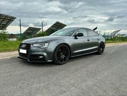 Grau Gebraucht 2015 Audi A5 Sportback Sport Kleinwagen | 17.000 € (Etwas zu teuer)