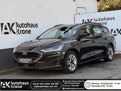 Schwarz Gebraucht 2022 Ford Focus Kombi | 16.790 € (Guter Preis)