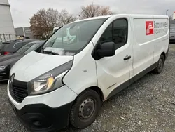 Weiß Gebraucht 2017 Renault Trafic Komfort Van | 6.190 € (Fairer Preis)