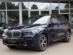 Blau tansanitblau ii metallic metallic Gebraucht 2021 BMW X5 M Sport SUV | 59.900 € (Fairer Preis)