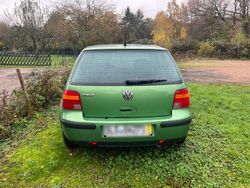 Grün Gebraucht 1997 VW Golf IV Limousine | 500 € (Superpreis)
