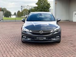 Grau Gebraucht 2016 Opel Astra Dynamic Limousine | 9.690 € (Fairer Preis)