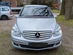 Silber Gebraucht 2006 Mercedes B170 Van / Kleinbus | 5.200 € (Etwas zu teuer)