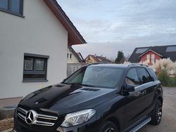 Schwarz Gebraucht 2017 Mercedes GLE350 SUV | 27.900 € (Superpreis)