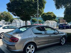 Grau Gebraucht 2005 Peugeot 407 Limousine | 2.050 € (Fairer Preis)