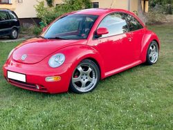 Rot Gebraucht 1999 VW Beetle Highline Kleinwagen | 7.950 €