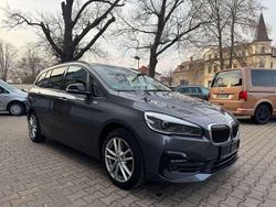 Mineralgrau metallic Gebraucht 2020 BMW 220 Gran Tourer Sport Line Van / Kleinbus | 23.680 € (Etwas zu teuer)