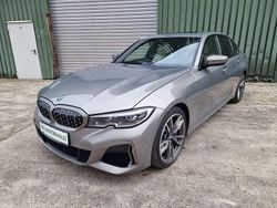 Grau Gebraucht 2022 BMW M340 Performance Limousine | 35.490 € (Fairer Preis)