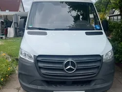 Weiß Gebraucht 2019 Mercedes Sprinter Van | 22.700 €