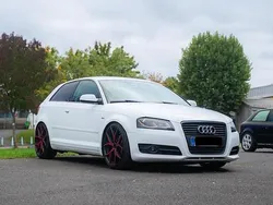 Weiß Gebraucht 2010 Audi A3 S-Line Limousine | 5.900 € (Etwas zu teuer)