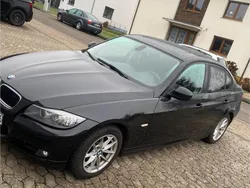Schwarz Gebraucht 2010 BMW 318 Comfort Edition Limousine | 5.750 € (Fairer Preis)