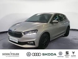 Silber Gebraucht 2025 Skoda Fabia Selection Limousine | 21.980 € (Fairer Preis)