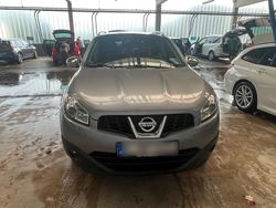 Grau Gebraucht 2011 Nissan Qashqai +2 SUV | 6.999 € (Fairer Preis)