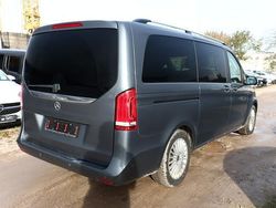 Flintgrau metallic flintgrau metallic Gebraucht 2018 Mercedes V250 Edition Van / Kleinbus | 39.624 € (Fairer Preis)