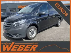 Obsidianschwarz metallic Gebraucht 2021 Mercedes Vito Van / Kleinbus | 19.980 € (Etwas zu teuer)