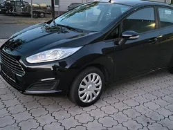 Schwarz Gebraucht 2015 Ford Fiesta Celebration Kleinwagen | 4.999 € (Fairer Preis)