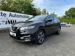Schwarz Gebraucht 2018 Nissan Qashqai N-Connecta SUV | 13.995 € (Fairer Preis)
