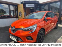 Orange Gebraucht 2021 Renault Clio V Experience Kleinwagen | 13.770 € (Fairer Preis)