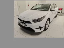 Casa white s Neu 2025 Kia Ceed Comfort Limousine | 25.490 € (Fairer Preis)