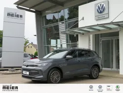 Delfingrau metallic Neu 2024 VW Tiguan Life SUV | 39.440 € (Guter Preis)