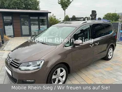 Braun Gebraucht 2011 VW Sharan Comfortline Van / Kleinbus | 8.580 € (Fairer Preis)