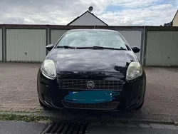 Schwarz Gebraucht 2009 Fiat Punto Kleinwagen | 1.950 € (Fairer Preis)