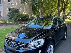 Schwarz Gebraucht 2016 Volvo XC60 SUV | 18.500 €