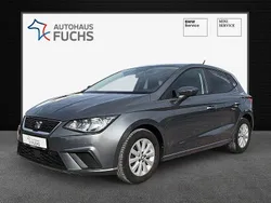 Grau Gebraucht 2018 Seat Ibiza Style Limousine | 9.990 € (Fairer Preis)