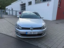 Silber Gebraucht 2016 VW Golf VII Allstar Kombi | 10.790 € (Fairer Preis)