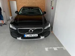 Schwarz Gebraucht 2024 Volvo V90 CC Kombi | 29.900 € (Guter Preis)