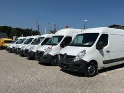 Weiß Gebraucht 2017 Renault Master R.S. Van / Kleinbus | 12.900 € (Etwas zu teuer)