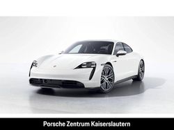 Weiß Gebraucht 2021 Porsche Taycan Limousine | 61.870 € (Teuer)