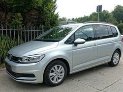Silber Gebraucht 2020 VW Touran Comfortline Van / Kleinbus | 19.995 € (Superpreis)