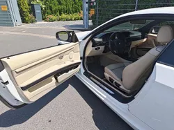 Weiß Gebraucht 2009 BMW 320 Performance Coupé | 7.499 € (Fairer Preis)
