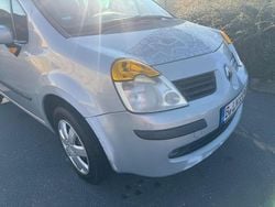 Silber Gebraucht 2006 Renault Modus Van / Kleinbus | 799 € (Superpreis)