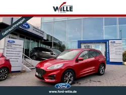 Lucidrot metallic Gebraucht 2022 Ford Kuga ST-Line X SUV | 28.990 €
