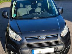 Grau Gebraucht 2016 Ford Grand Tourneo Connect Titanium Van / Kleinbus | 16.390 € (Guter Preis)